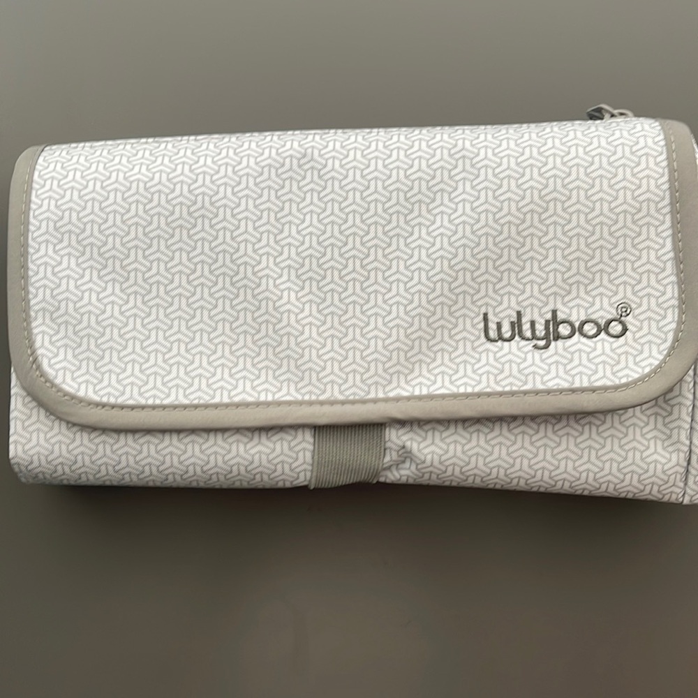 Diaper changing kit. Brand new, no tags